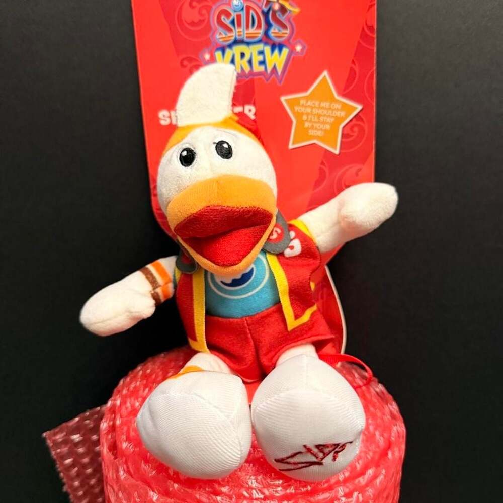 Parkdean Resorts Sid's Krew Sid the Seagull Shoulder Plush